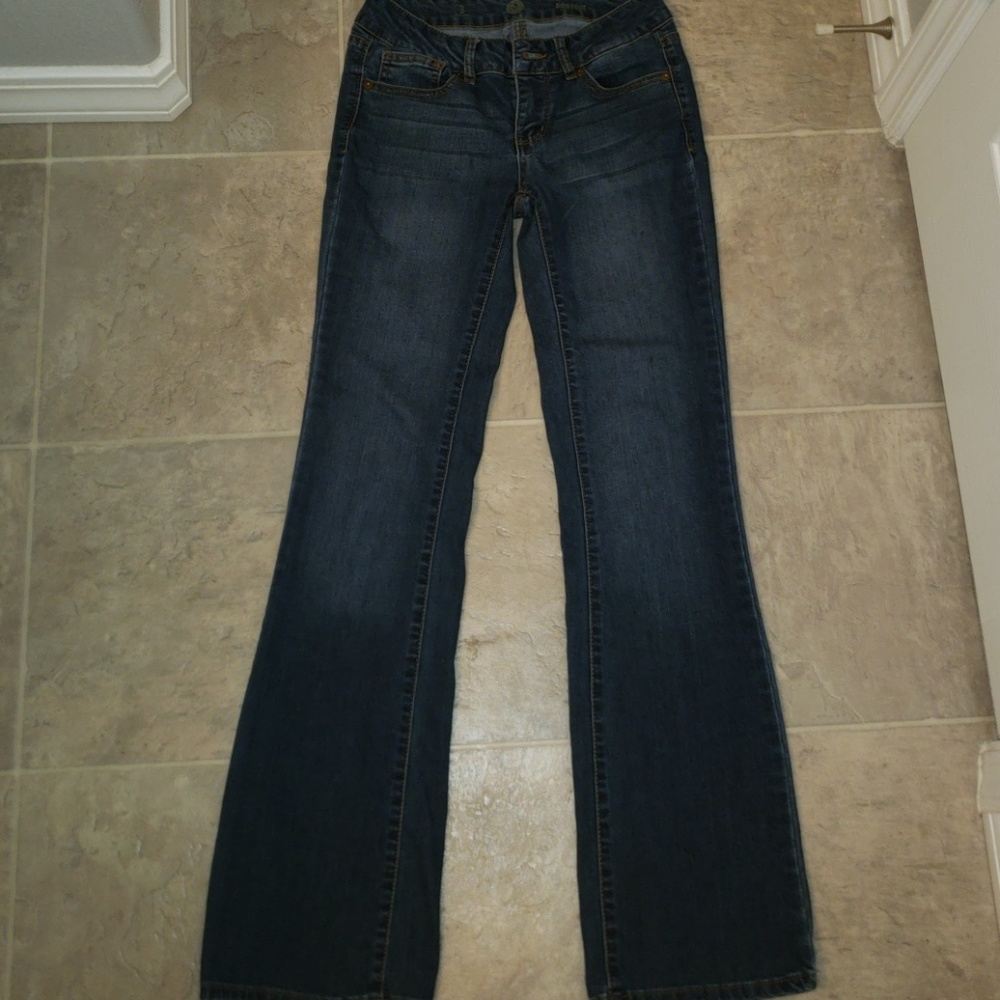 SO size 3 jeans GUC